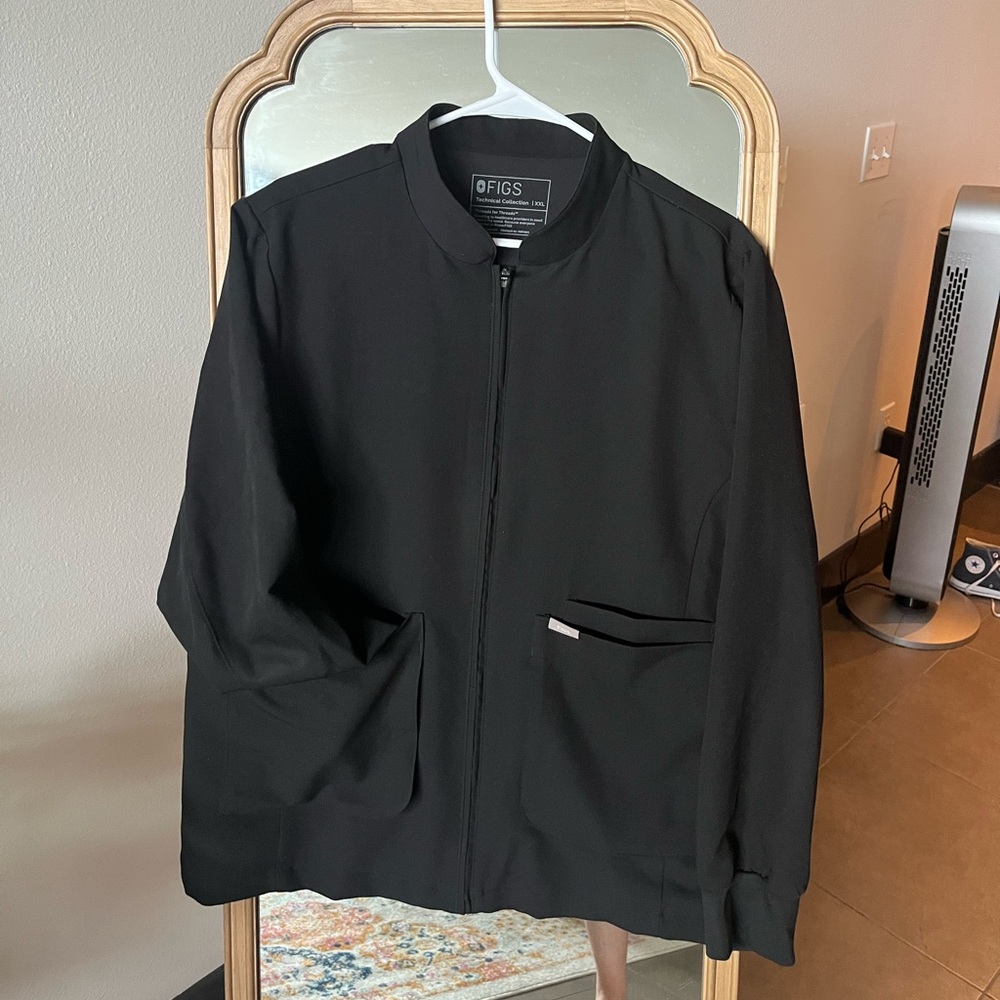 Figs Black Women's Jacket